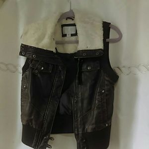 Xhilaration leather vest, perfect for autumn